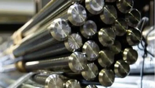 میلگرد سمانته فولادهای کربوره برای اجزایی به کار می رود که بیشتر تحت سایش و خمش قرار می گیرد. بدین جهت باید سطحی سخت و مقاوم به سایش و مغزی نرم و چقرمه با استحکام بالا داشته باشد. 